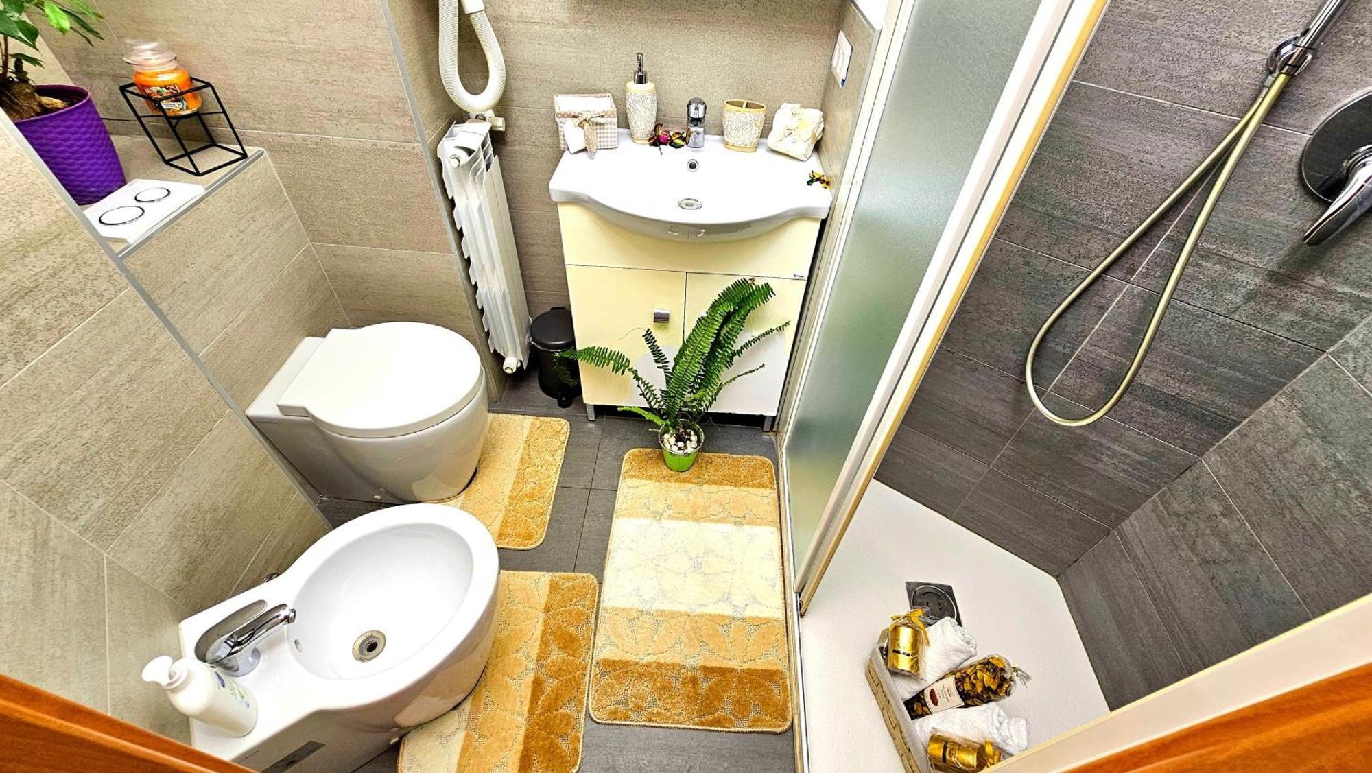 A Casa Simpatia Roma - Free Parking If You Book 4 Nights Bed & Breakfast Dış mekan fotoğraf